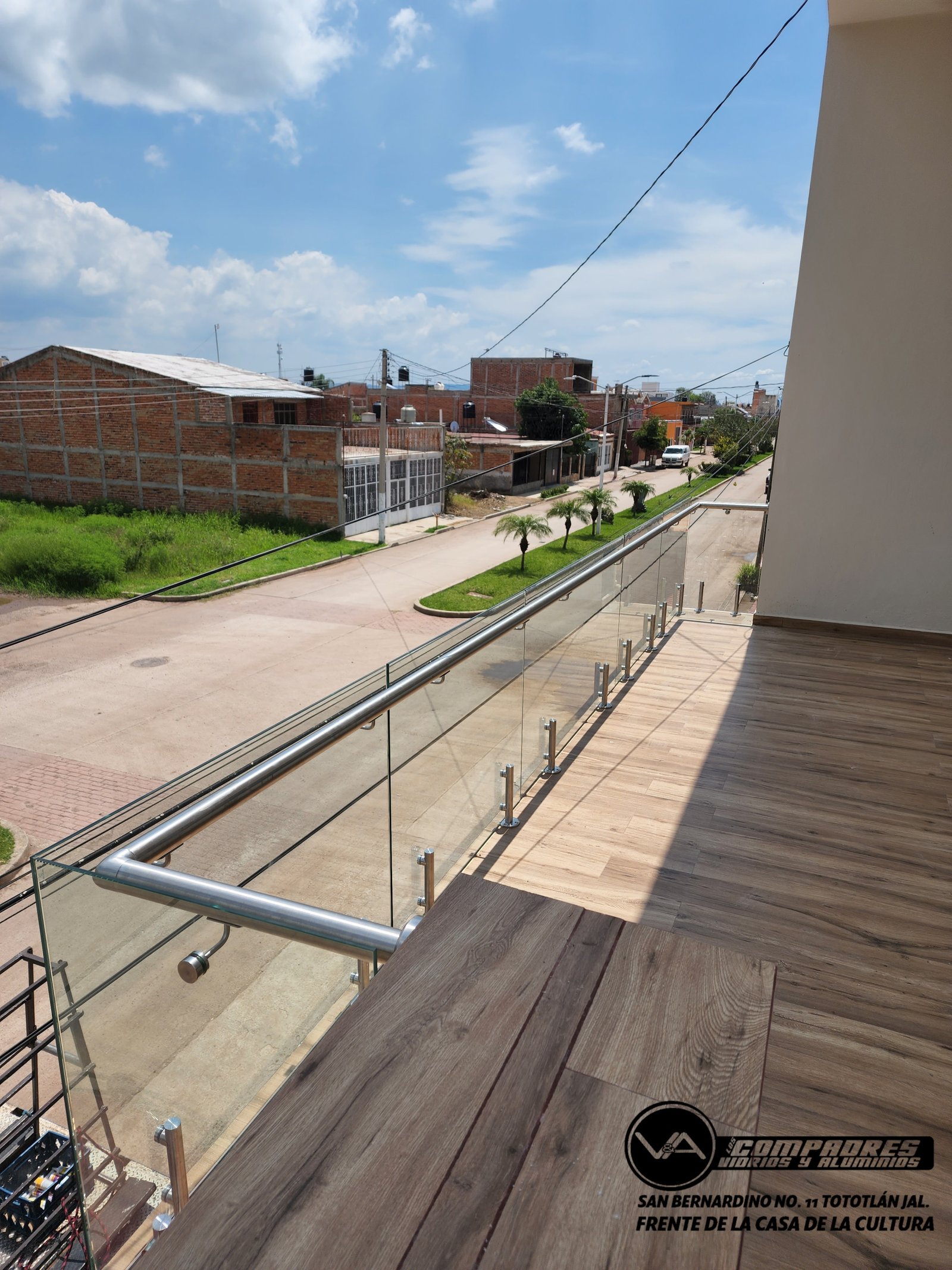 Barandal acero inoxidable y vidrio