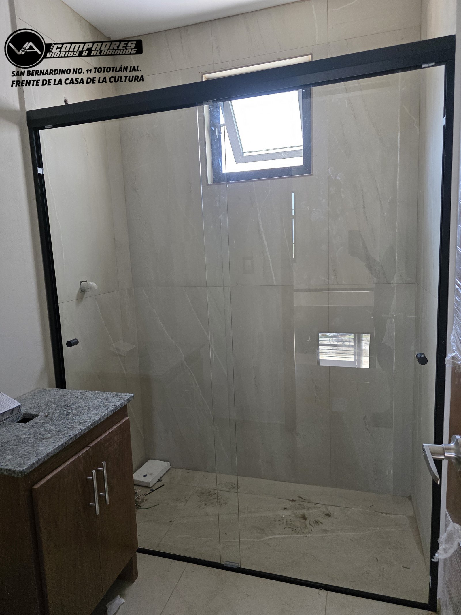 Cancel de baño rio bravo